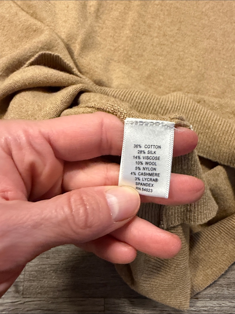 Vintage Banana Republic Silk Wool Cashmere Sweater Top Tan Brown Small - Picture 4 of 8